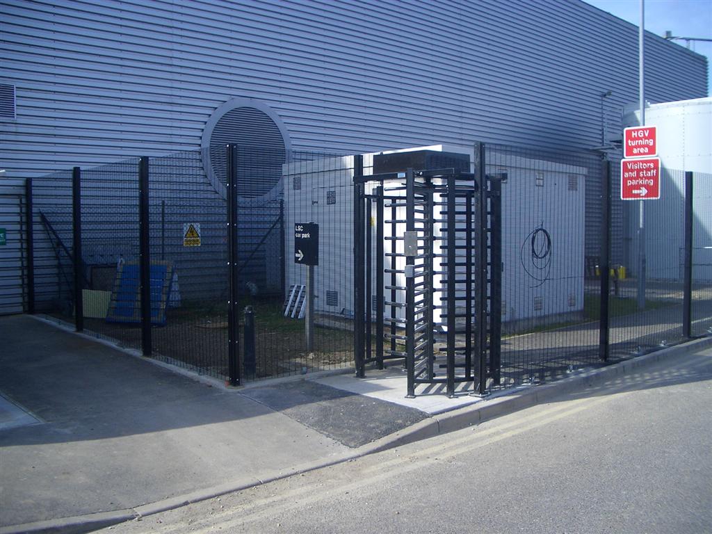 Mesh fencing services in Somerset